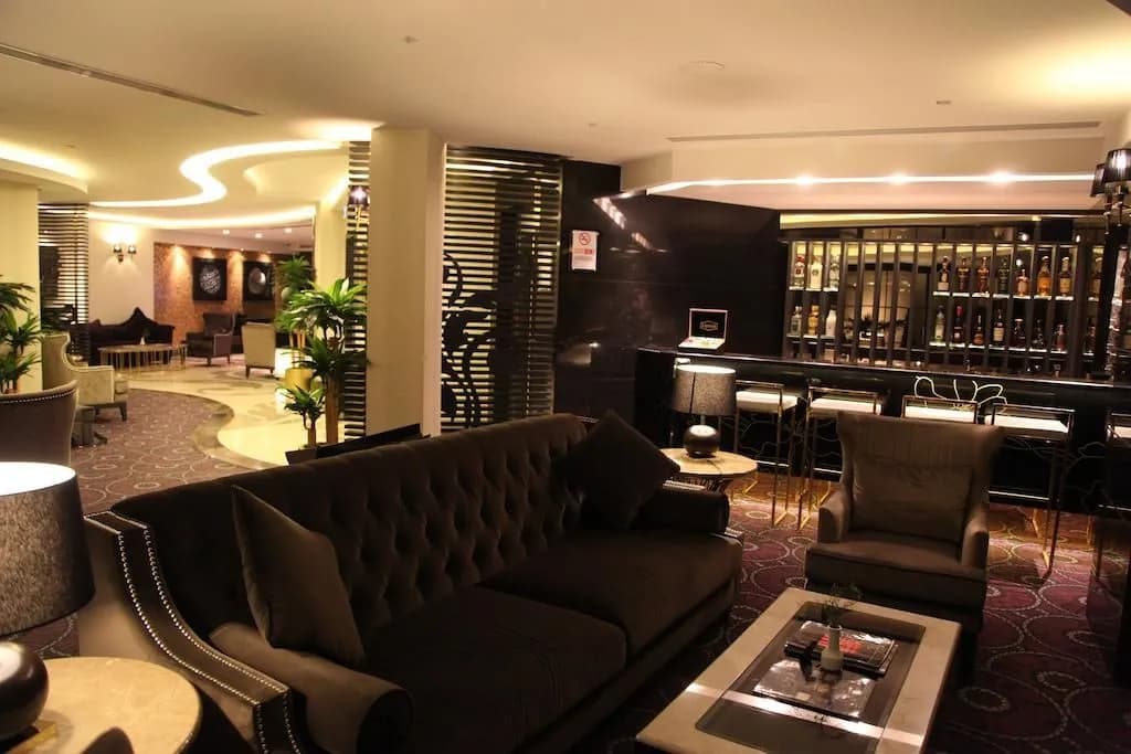 Mirilayon Hotel