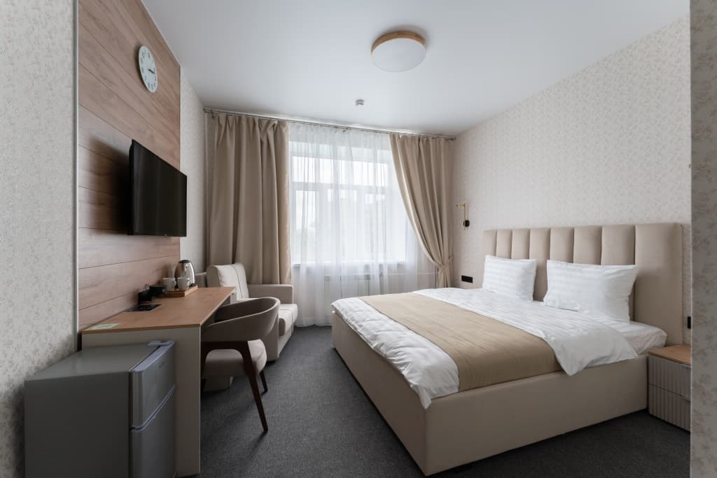 Ayti Hotel