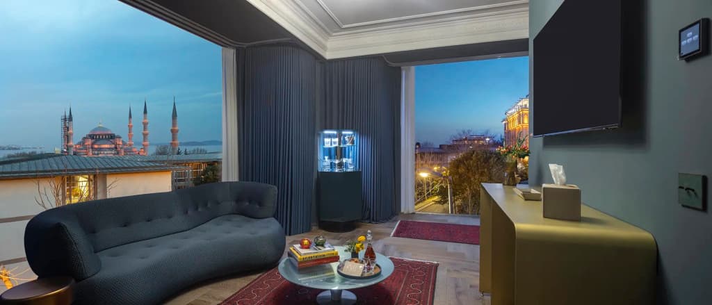 Komana Hotel Binbirdirek