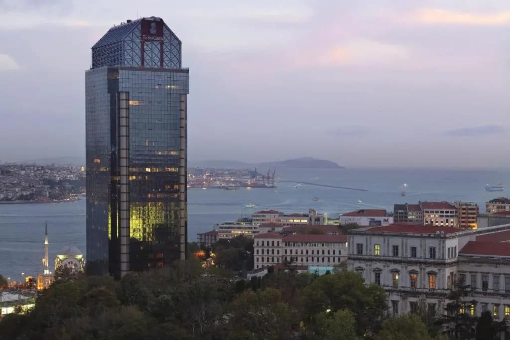 Hotel The Ritz-Carlton, Istanbul.