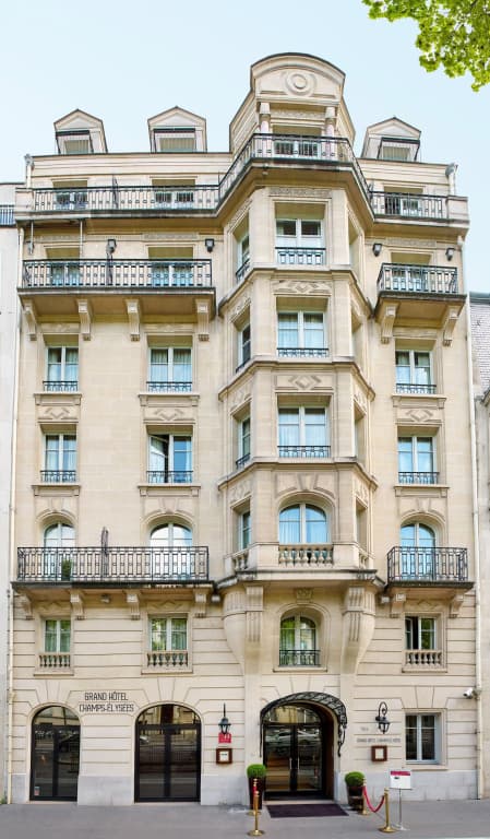 Grand Hotel Champs-Elysees