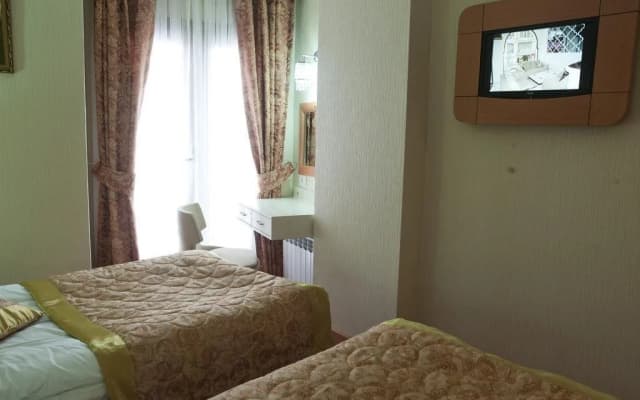 Baver Hotel
