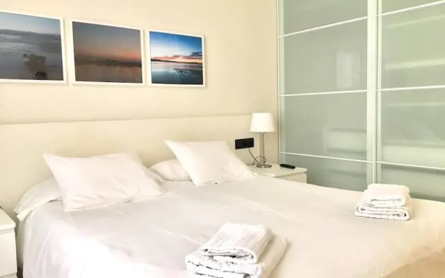 Apartamento con Inmejorable UbicaciÃ³n al lado de Las Ramblas