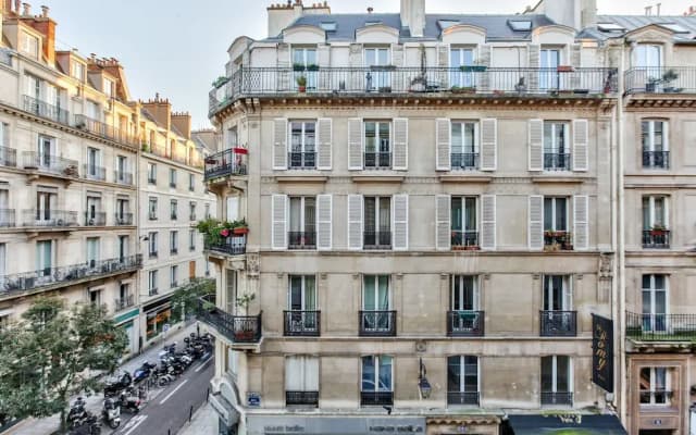 18 - Luxury Parisian Home Montorgueil 2