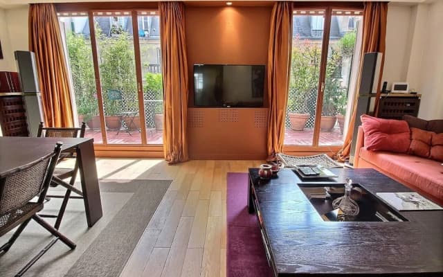 116324 - 2 person apartment near Eiffel Tower
