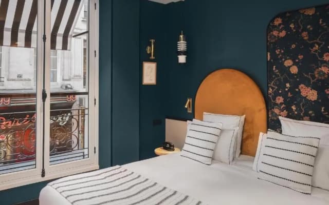 Love Hotel a Paris - Adults Only