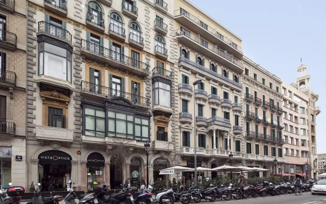 Catalunya Palace Apartment