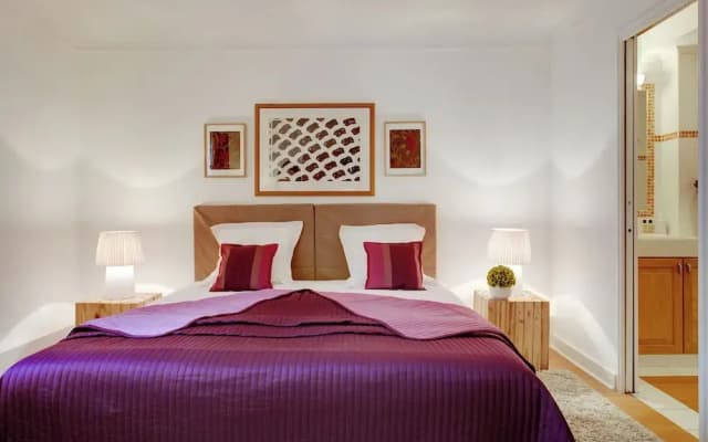 Paris St Germain Mazarine residence