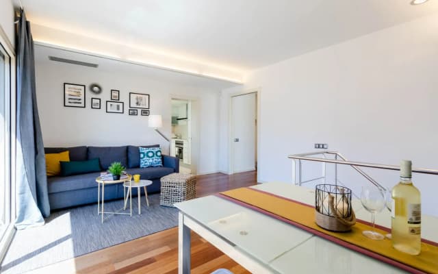 Unique Rentals - Placa Catalunya