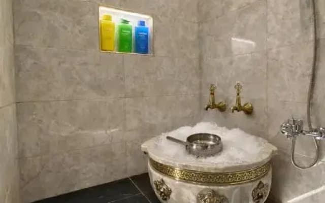 Royal Fsm Suites Apartment-hotel