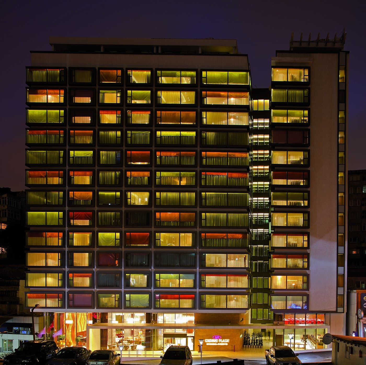 Crowne Plaza Harbiye