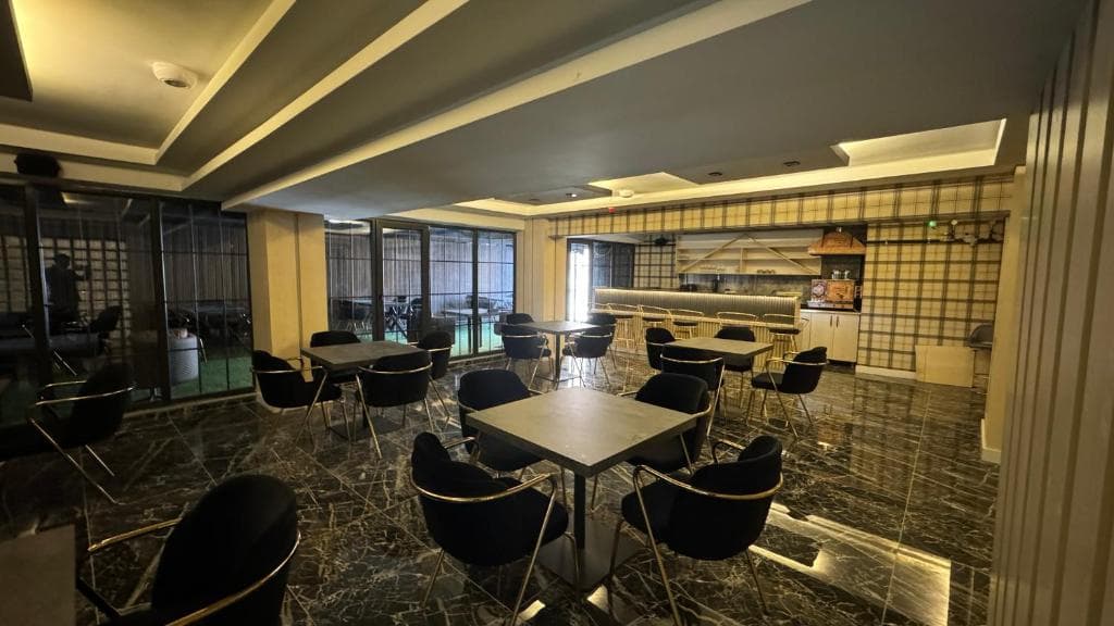 El Baboos Hotel