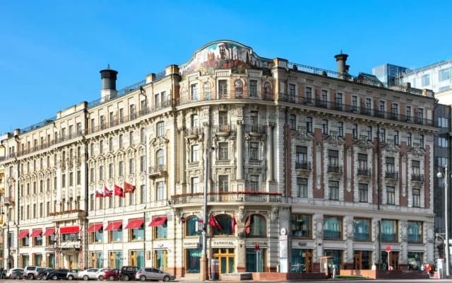 National Hotel